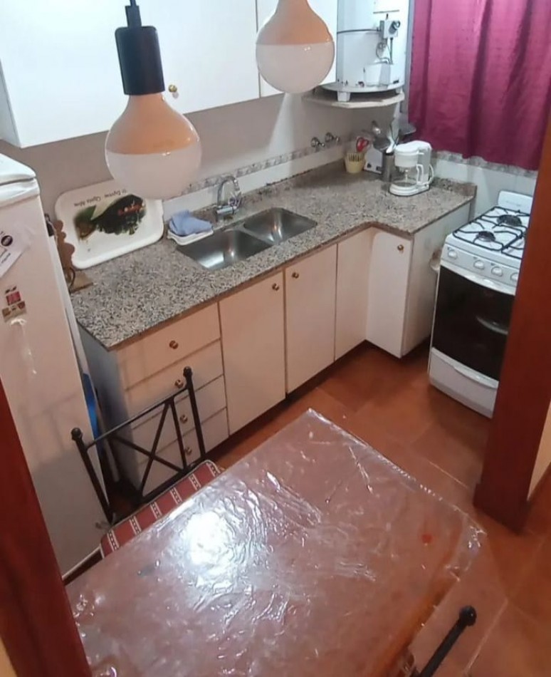 Venta de departamento dos ambientes. Centro 