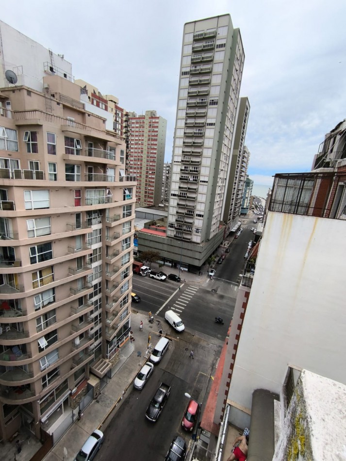 Venta de departamento dos ambientes. Centro 