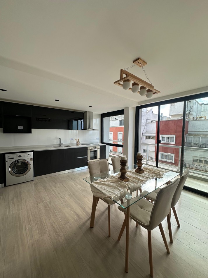 Venta de 3 Unidades, a estrenar, 2 amb a la calle, con balcon vista lateral al mar  en  Noveccento Moreno 