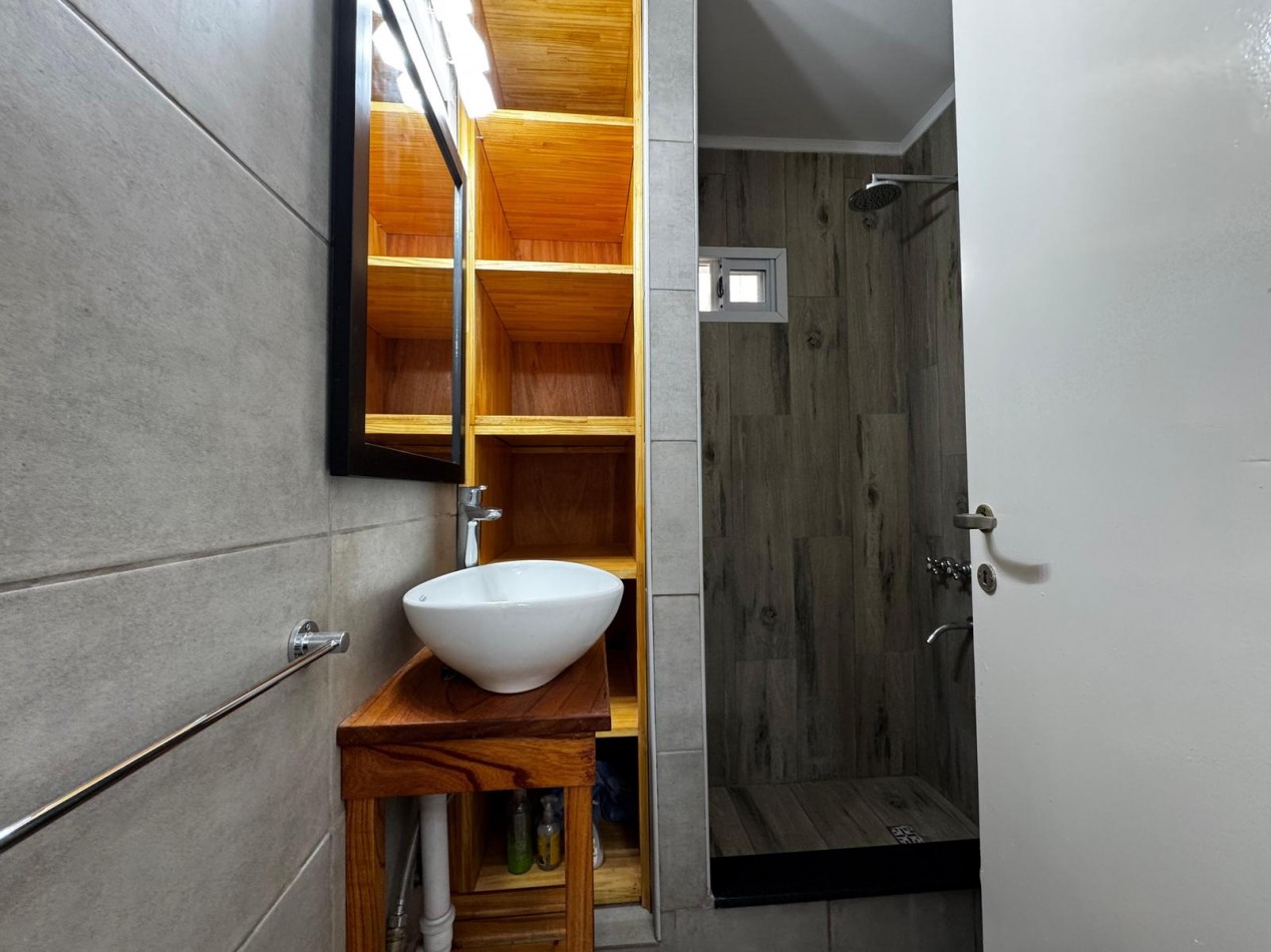 Venta de departamento dos ambientes, Reciclado y amueblado 