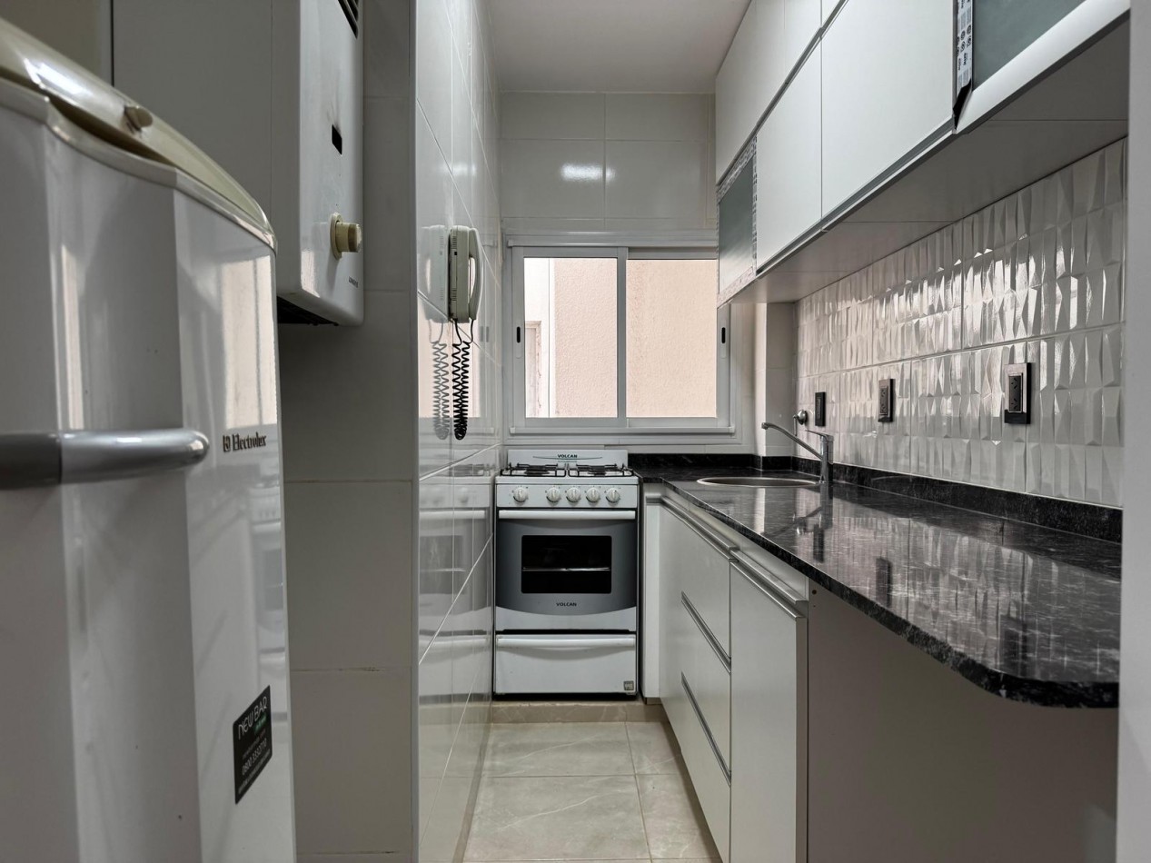 Venta de departamento dos ambientes, Reciclado y amueblado 