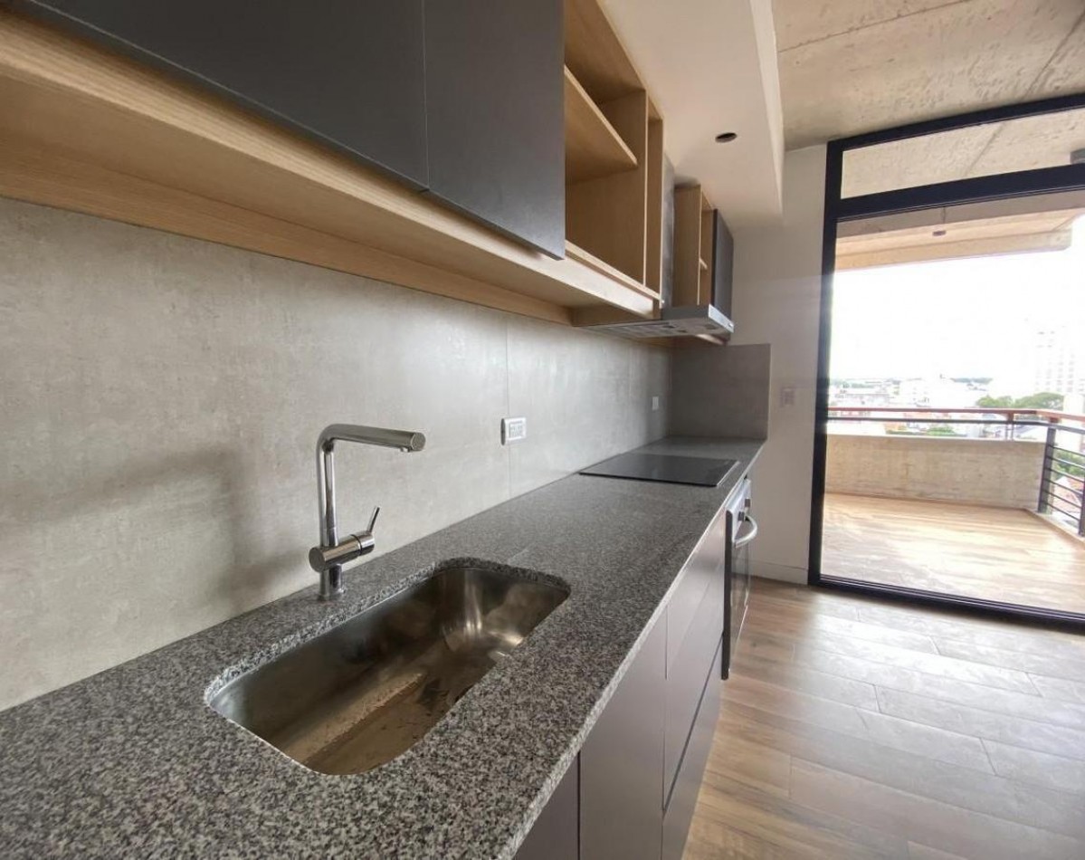 Venta de departamento 2 ambientes en venta en Mar del Plata - Edificio PRIMUS, moderno, luminoso y con balcon terraza