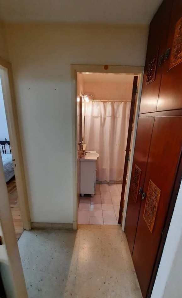 Venta de departamento dos ambientes con balcon a la calle, ubicacion privilegiada