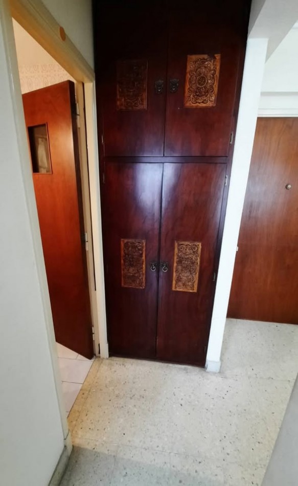 Venta de departamento dos ambientes con balcon a la calle, ubicacion privilegiada