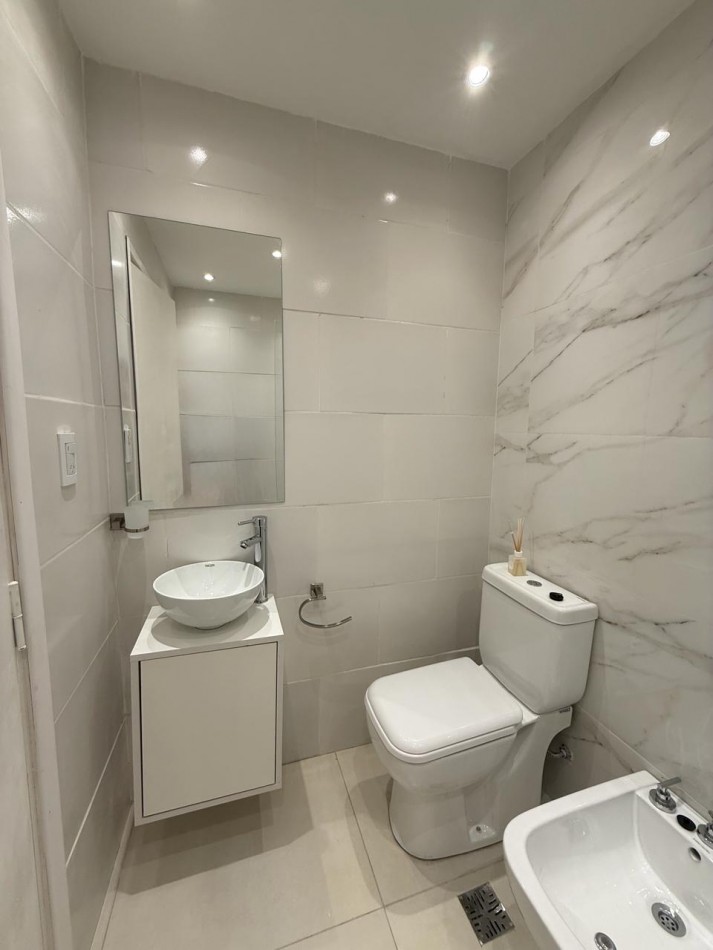 Venta de departamento dos ambientes, amueblado. CENTRO