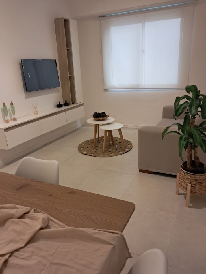 Venta de departamento dos ambientes, amueblado. CENTRO