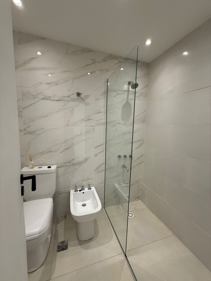 Venta de departamento dos ambientes, amueblado. CENTRO