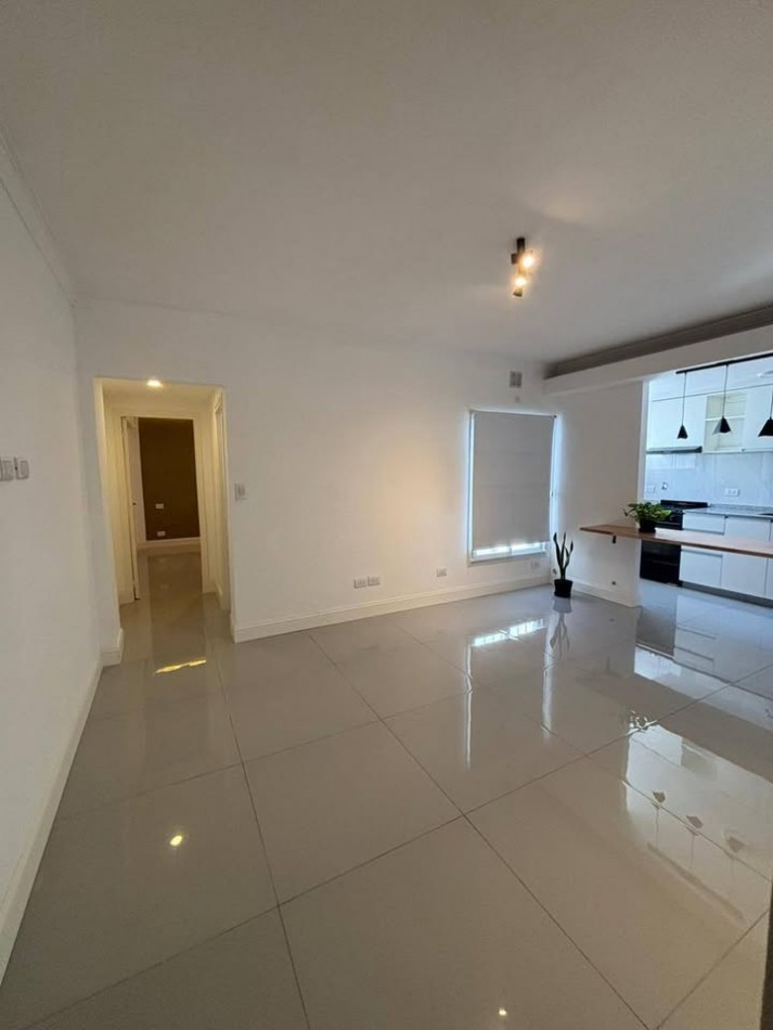 Venta de departamento dos ambientes LA PERLA 