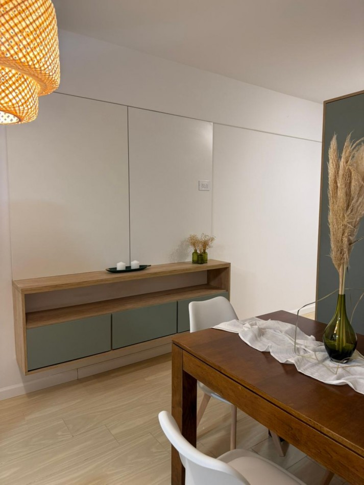 Venta de un ambiente amplio, amueblado y decorado