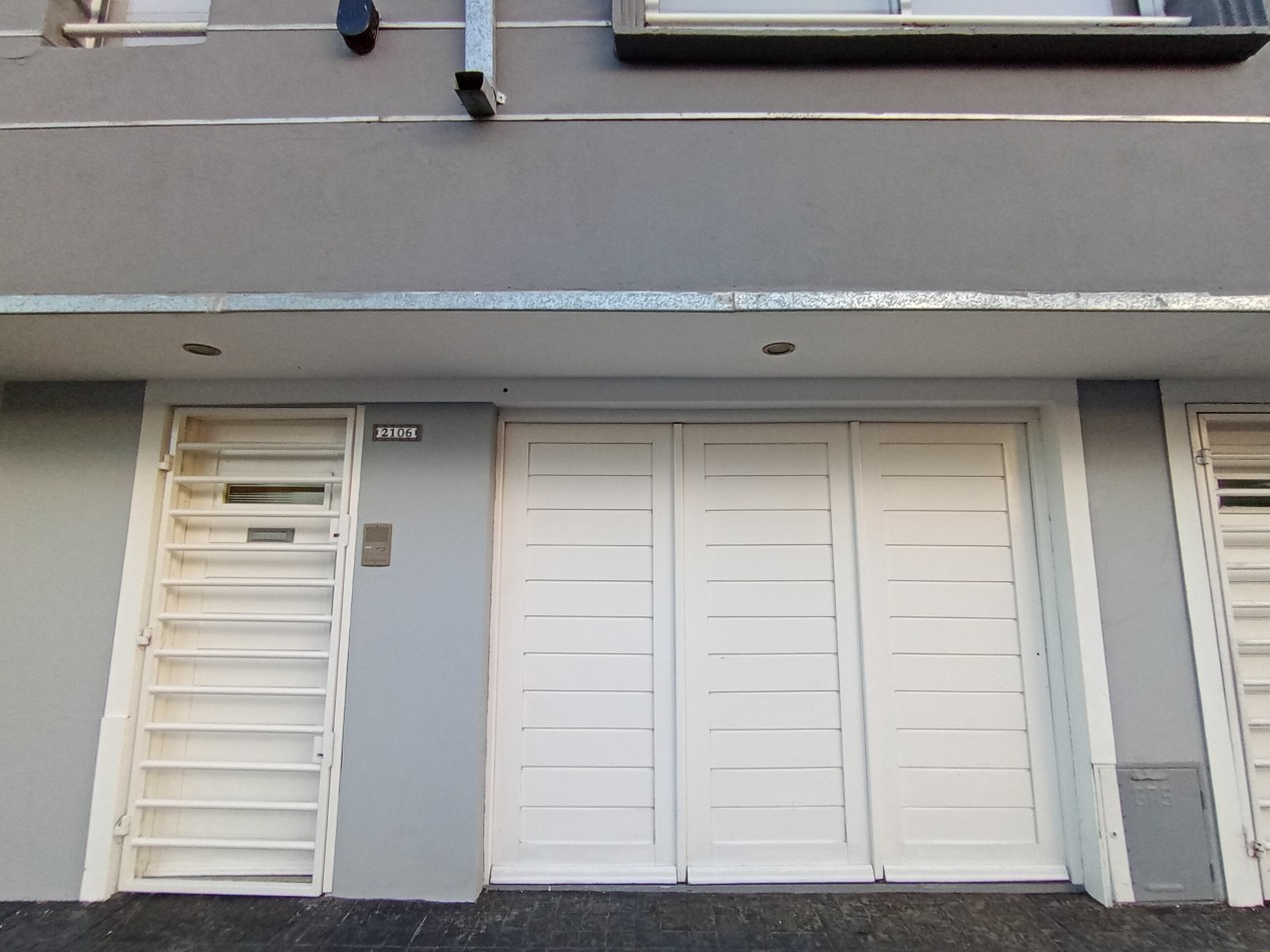 Venta de ph tres ambientes con cochera