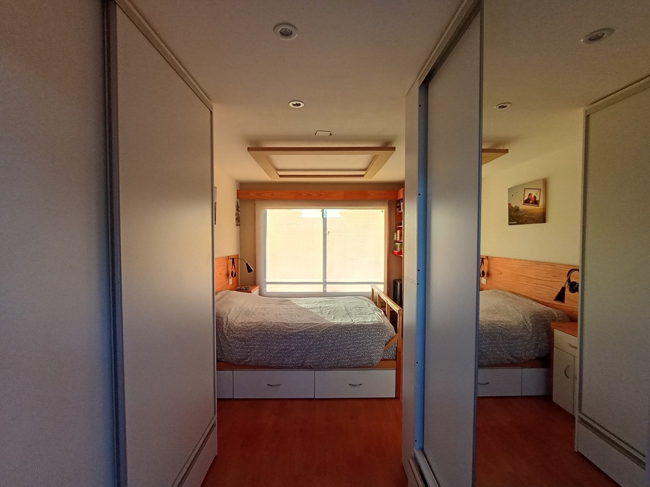 Venta de ph tres ambientes con cochera