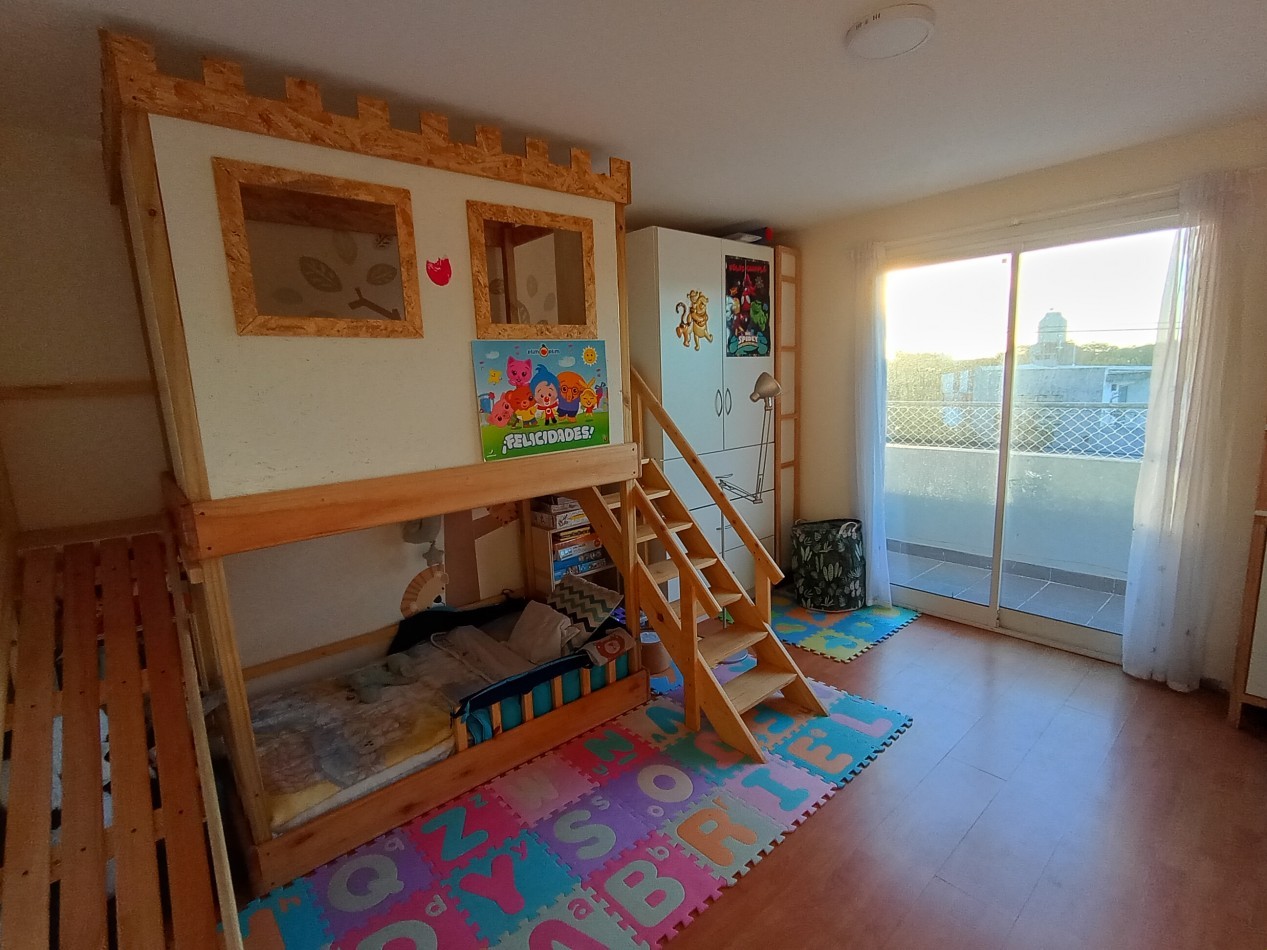 Venta de ph tres ambientes con cochera