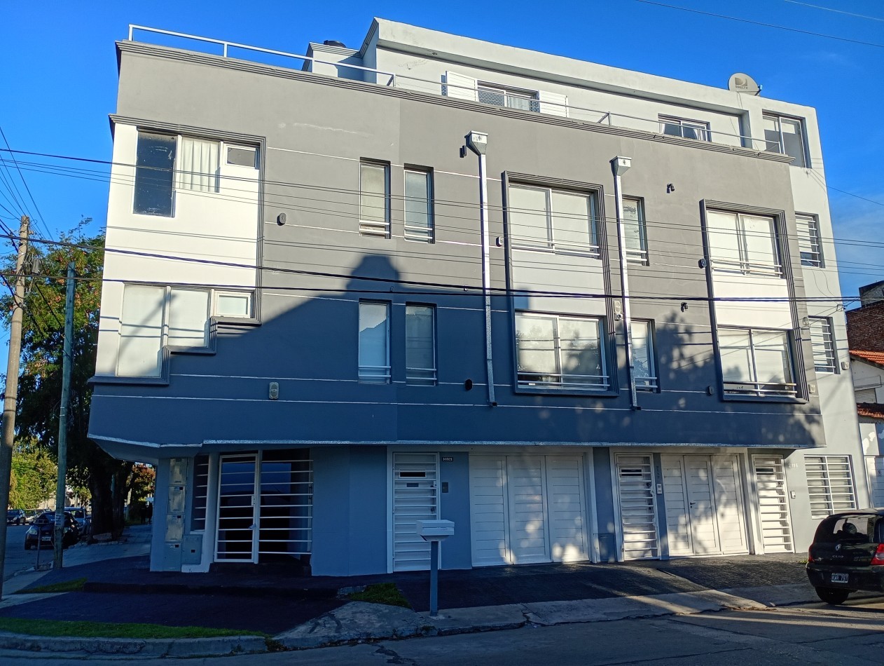 Venta de ph tres ambientes con cochera