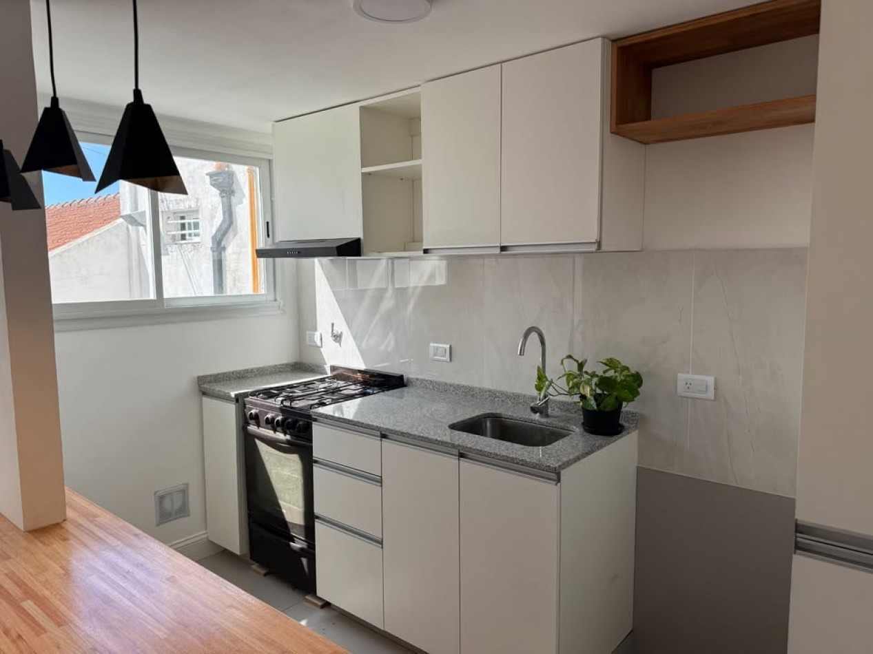 Venta de departamento dos ambientes LA PERLA 