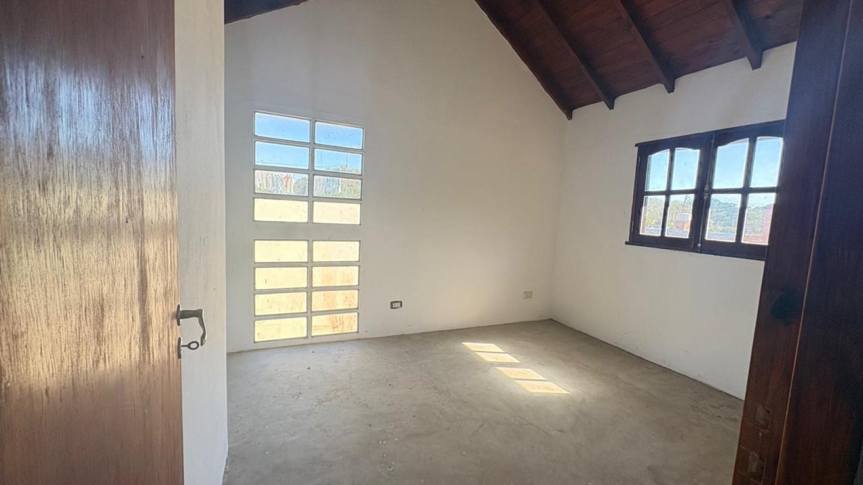 Venta de casa 4 ambientes. A dos cuadras del mar.  Santa clara del Mar