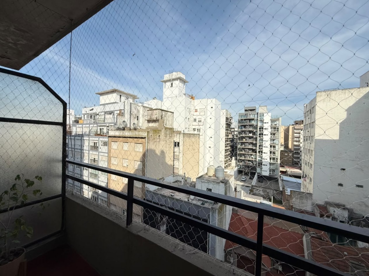 Monoambiente en venta con balcon al frente - Falucho 1657 | Mar del Plata