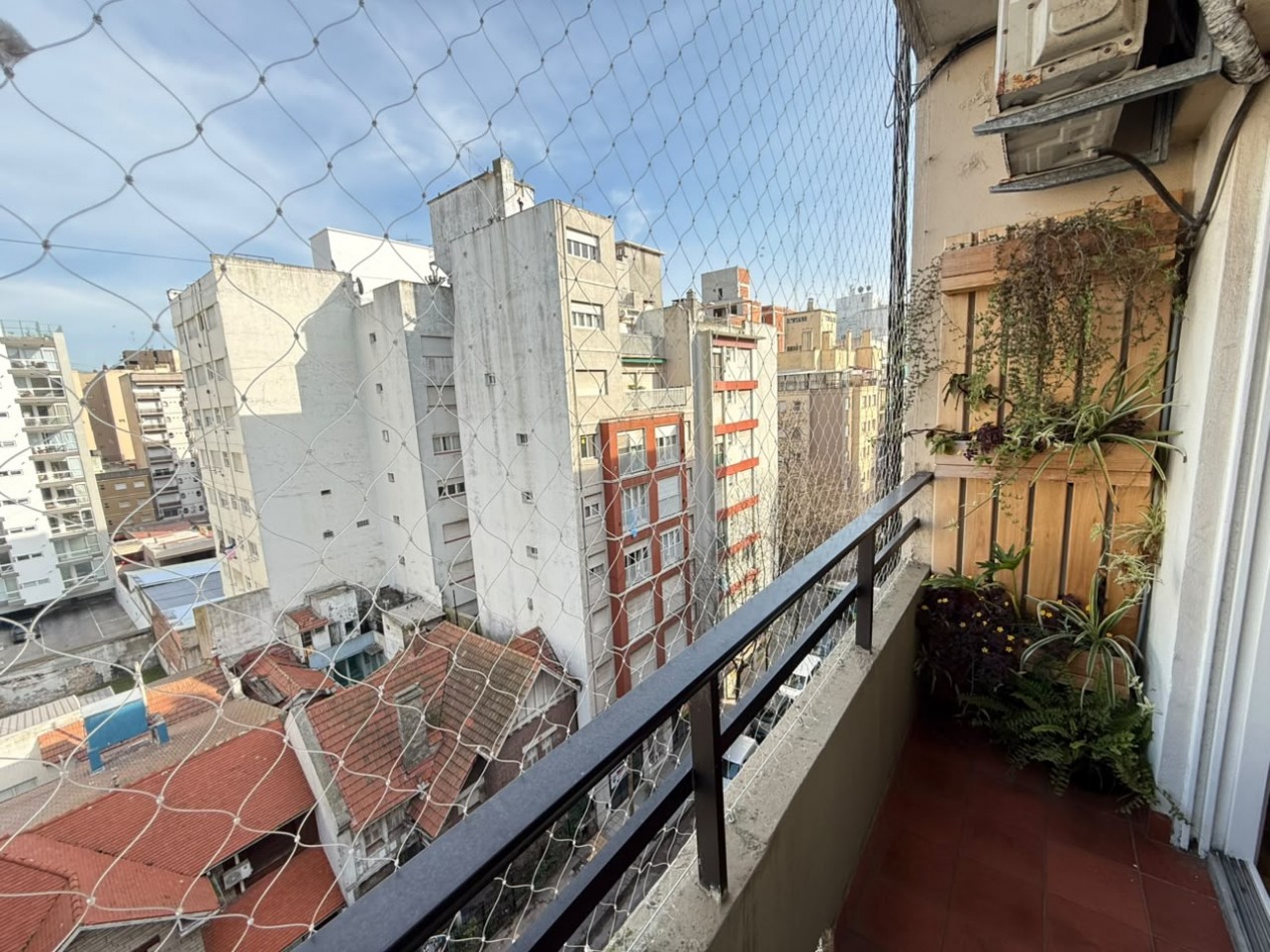 Monoambiente en venta con balcon al frente - Falucho 1657 | Mar del Plata