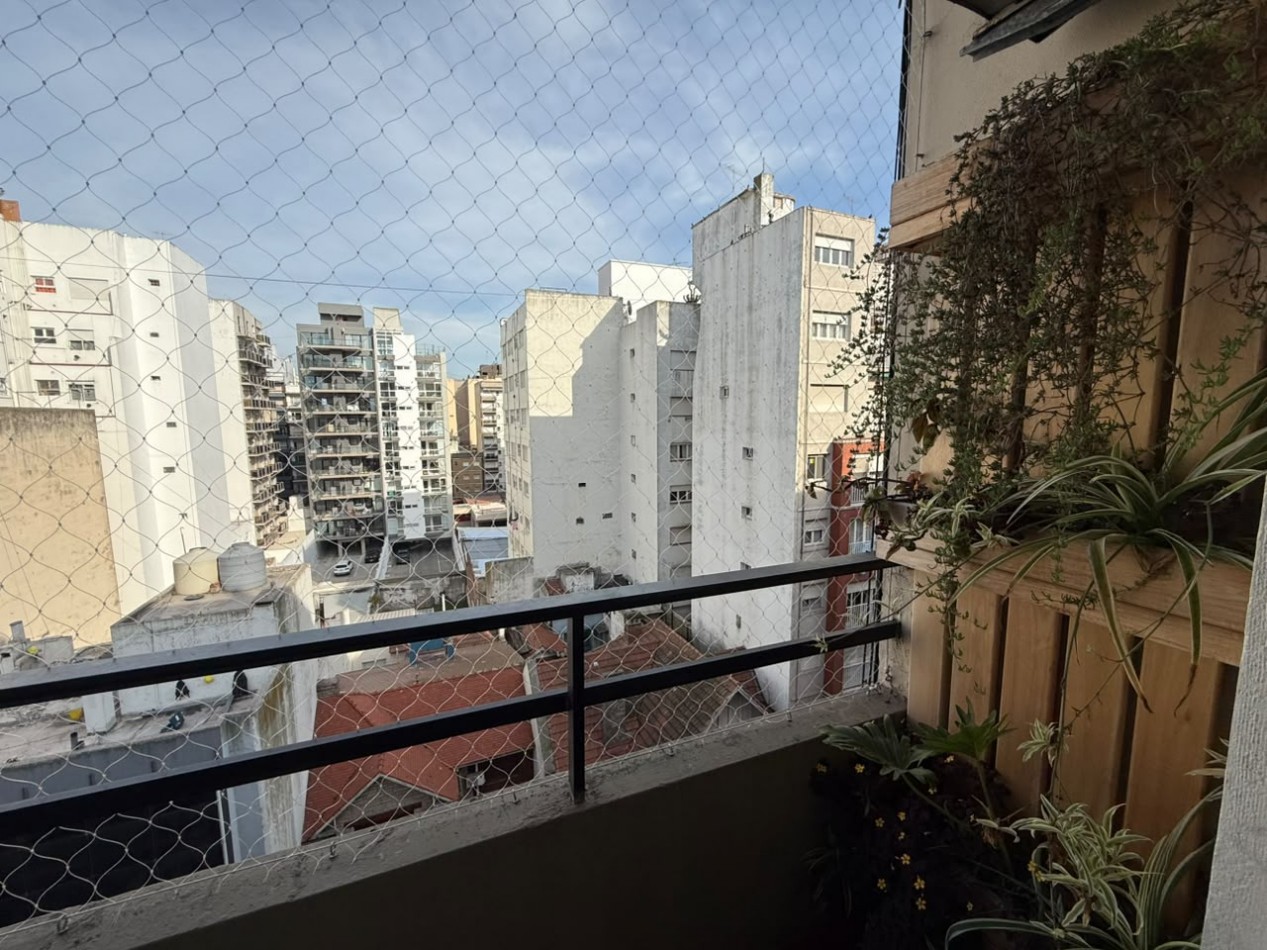 Monoambiente en venta con balcon al frente - Falucho 1657 | Mar del Plata