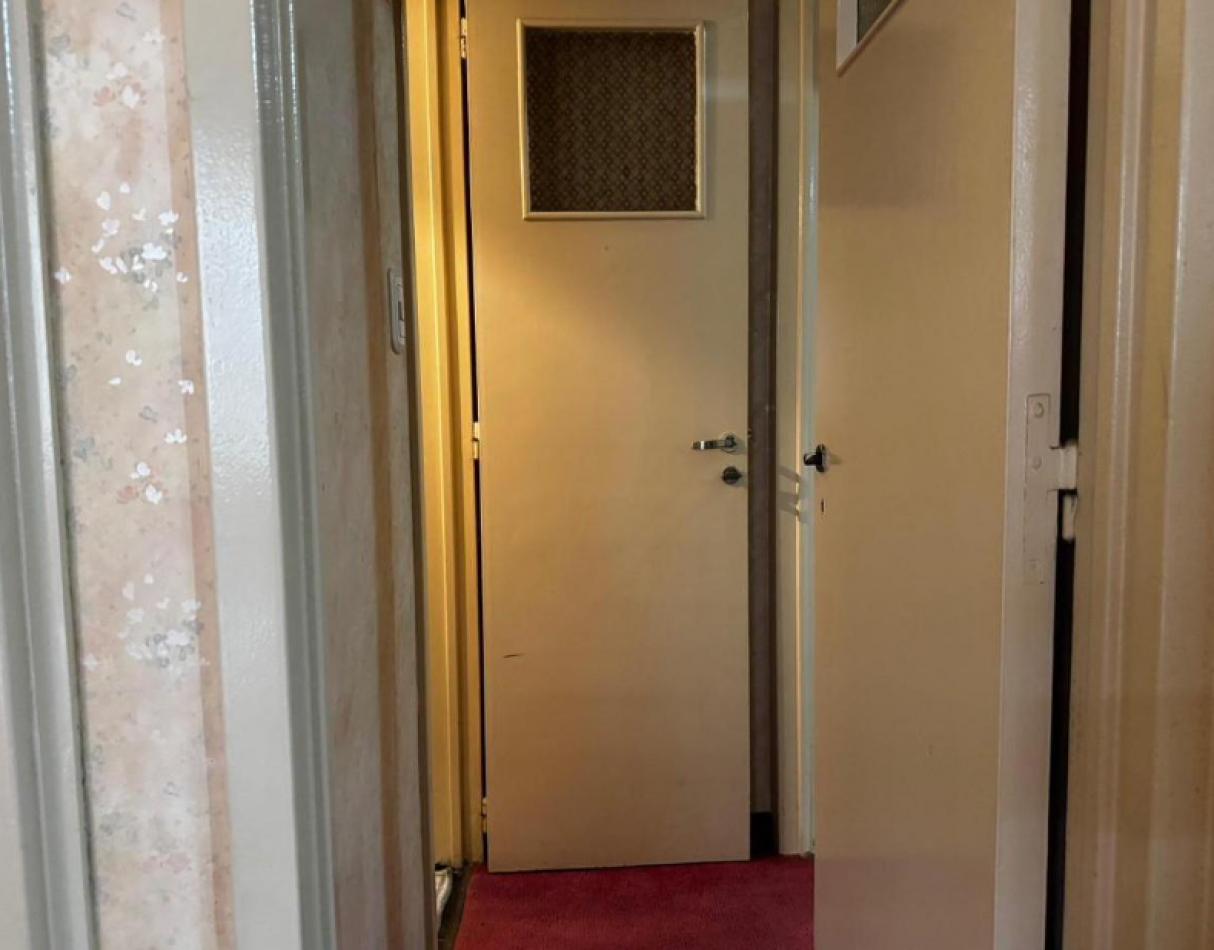 Venta de departamento 2 ambientes y medio. Edificio Sacoa