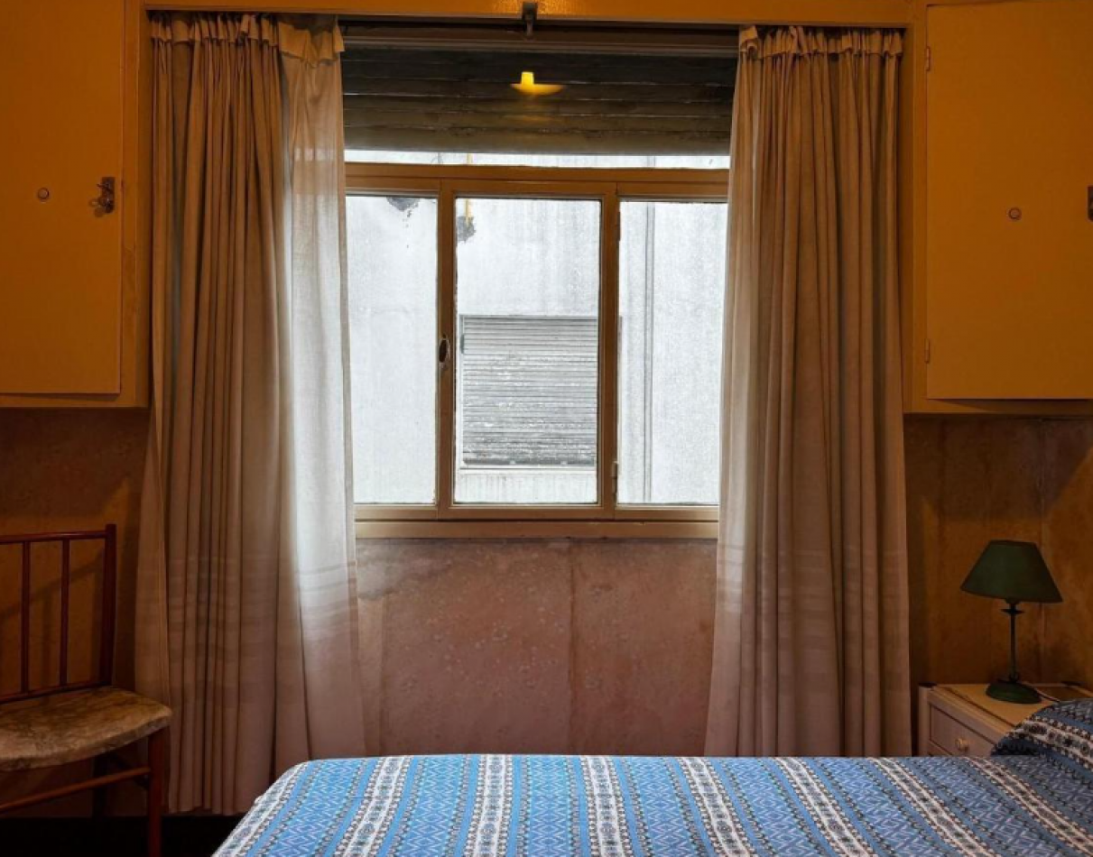 Venta de departamento 2 ambientes y medio. Edificio Sacoa