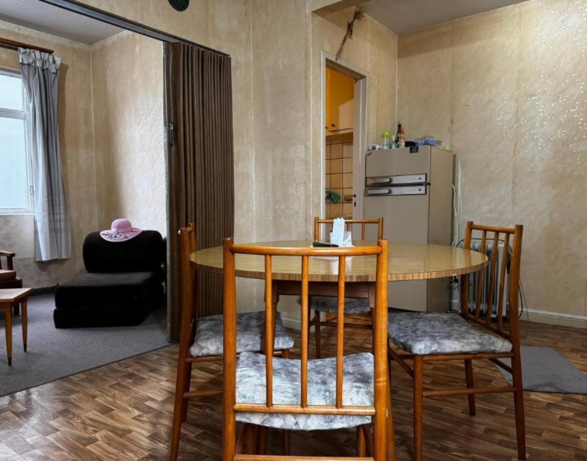 Venta de departamento 2 ambientes y medio. Edificio Sacoa