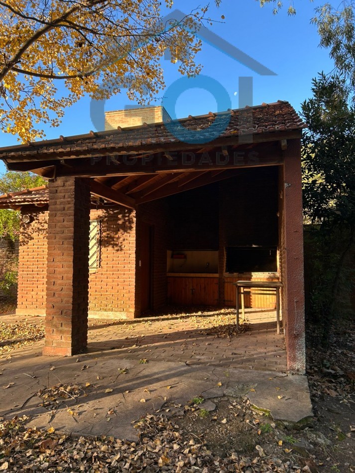 Venta de casa seis ambientes, La Lucila Del Mar