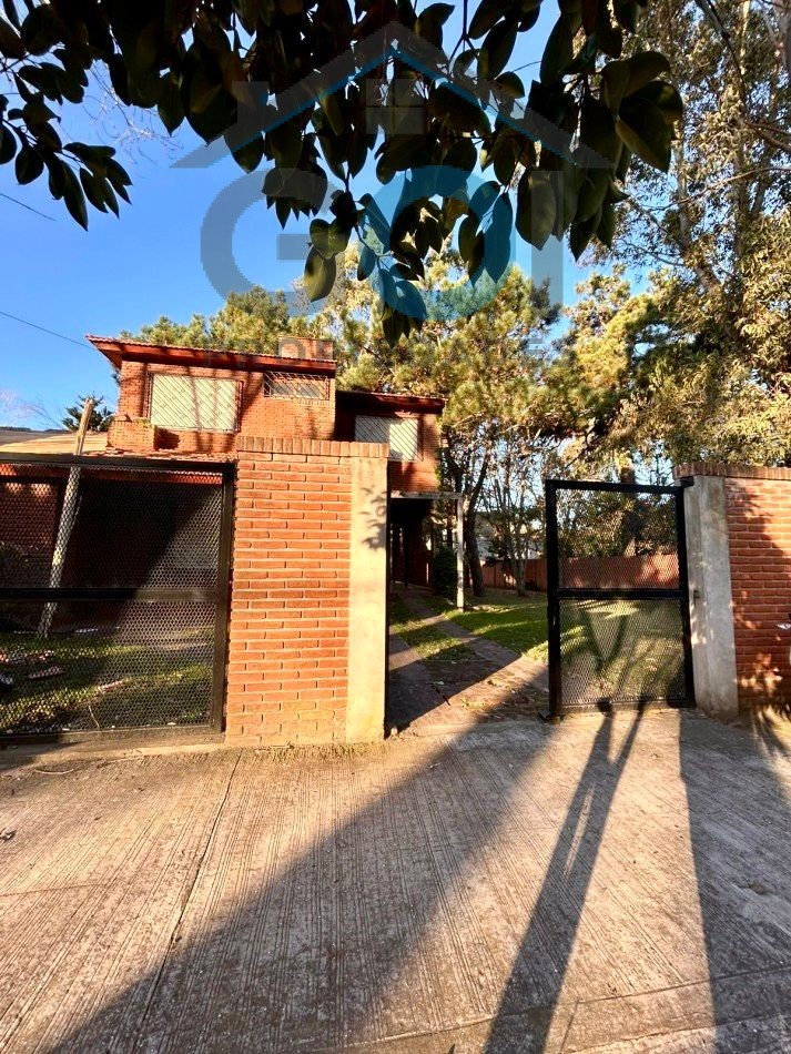 Venta de casa seis ambientes, La Lucila Del Mar
